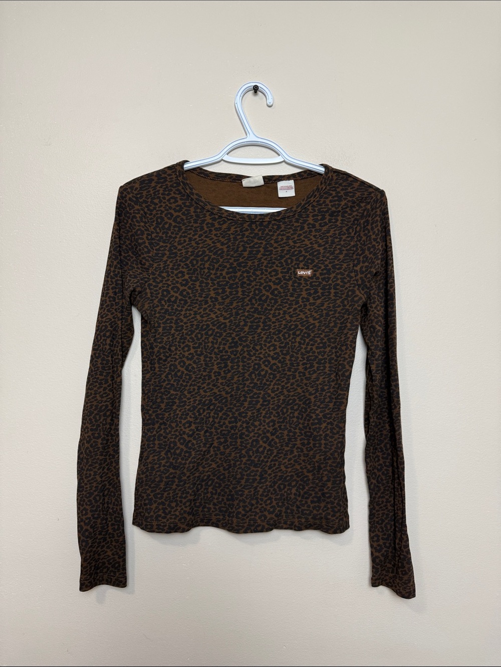 Levi's Brown Leopard Print Long Sleeve Tee size M